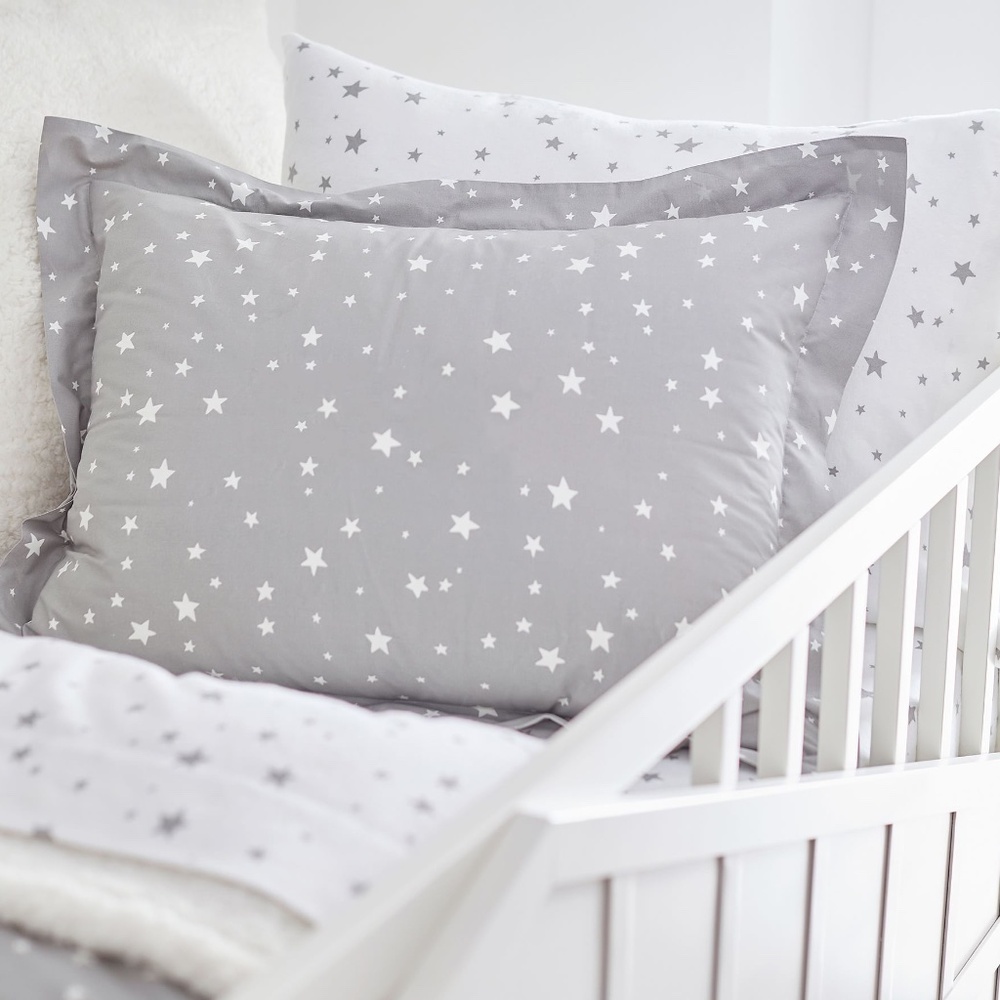 Shining Star Glow-in-the-Dark Standard Sham - PBK